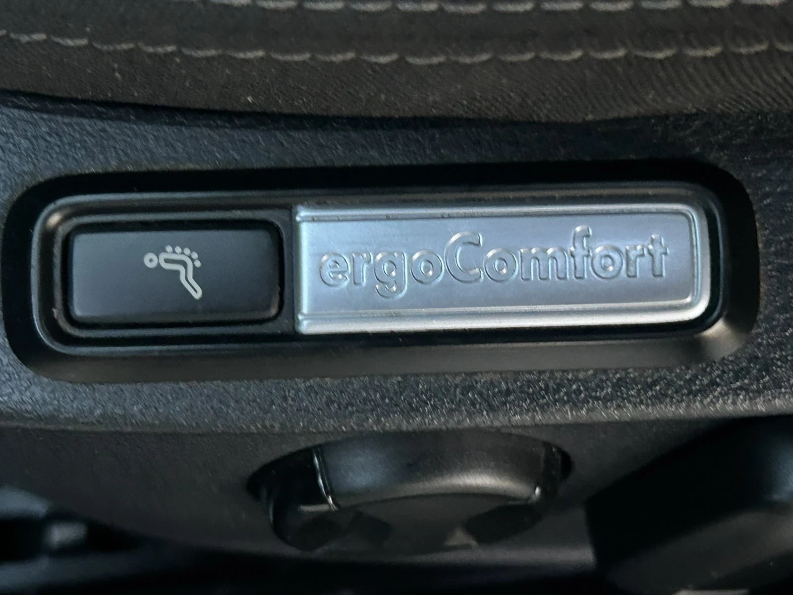 VW Passat 2.0 DSG 150, снимка 9 - Автомобили и джипове - 54230783