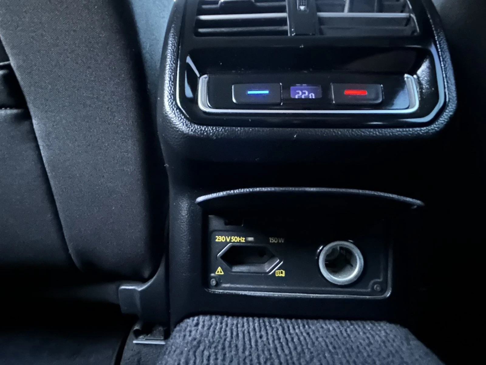 VW Passat 2.0 DSG 150, снимка 17 - Автомобили и джипове - 54230783