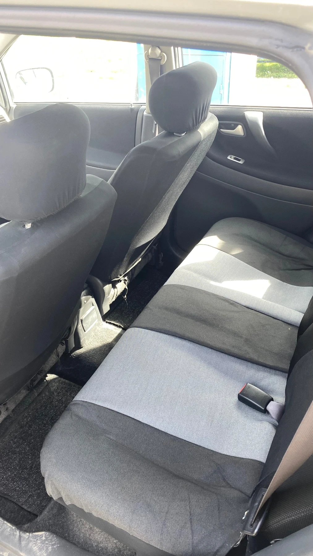 Suzuki Liana, снимка 8 - Автомобили и джипове - 54239602