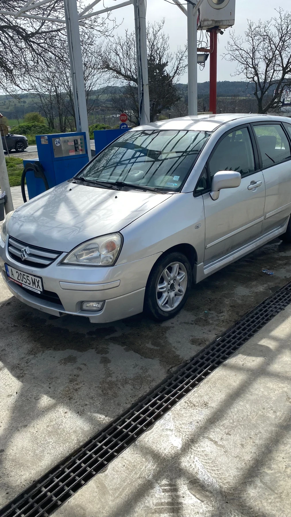 Suzuki Liana, снимка 2 - Автомобили и джипове - 54239602