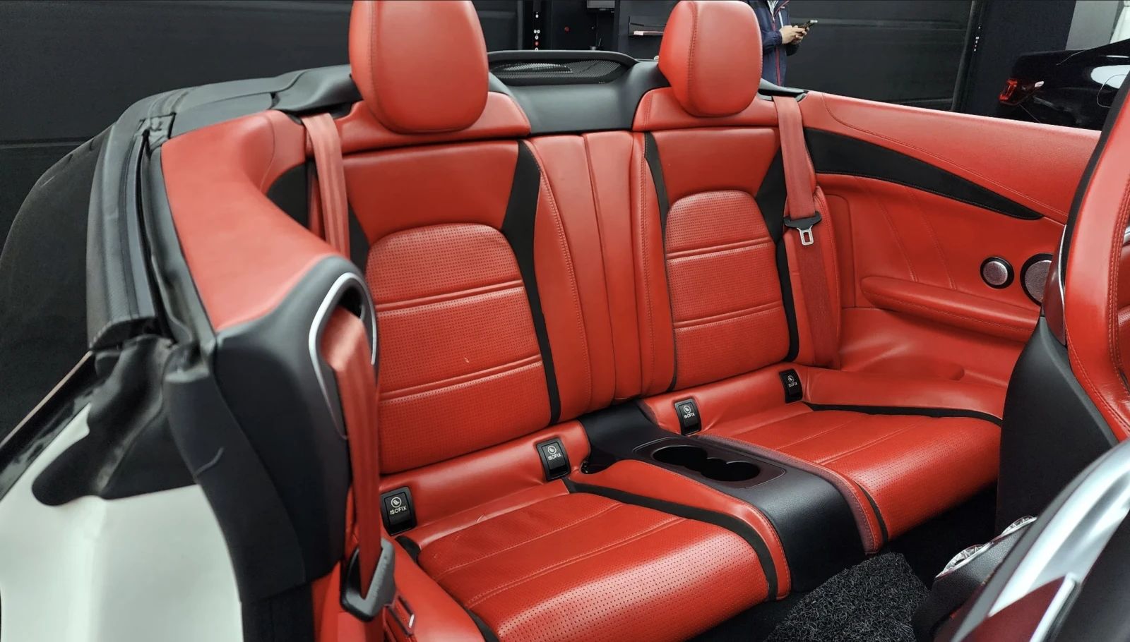 Mercedes-Benz C 63 AMG CUSTOM INTERIOR/ BURMESTER/ ОБДУХ/ FULL, снимка 11 - Автомобили и джипове - 54344823