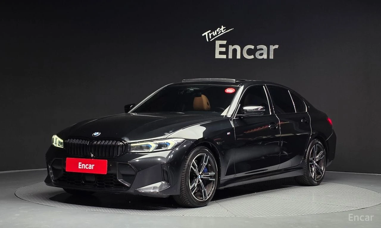 BMW 320 i* M-SPORT* LASER* HEAD-UP* DISTRONIC* ПОДГРЕВ