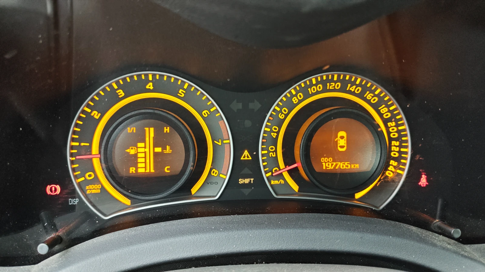 Toyota Auris, снимка 11 - Автомобили и джипове - 54589813