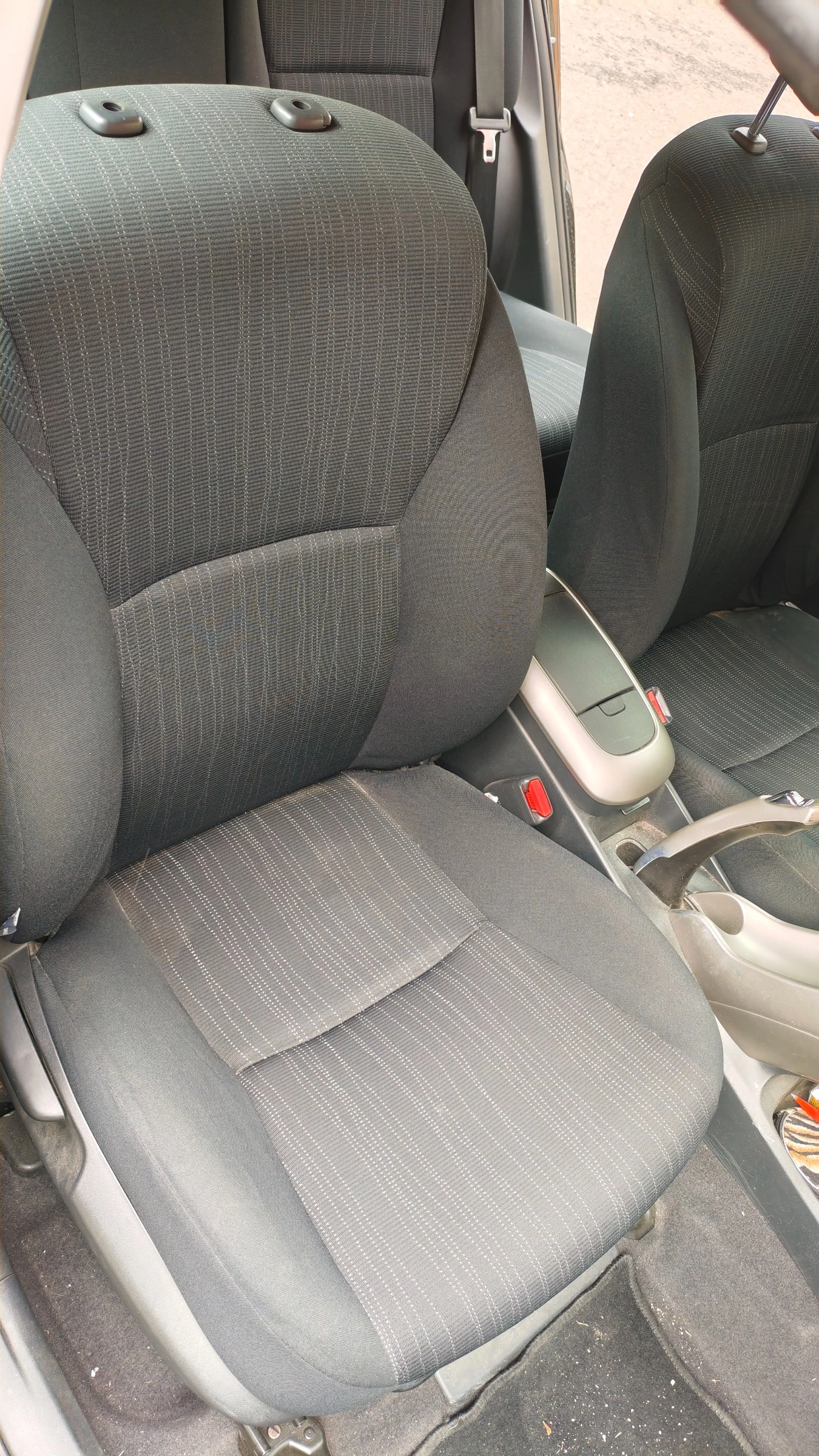 Toyota Auris, снимка 6 - Автомобили и джипове - 54589813