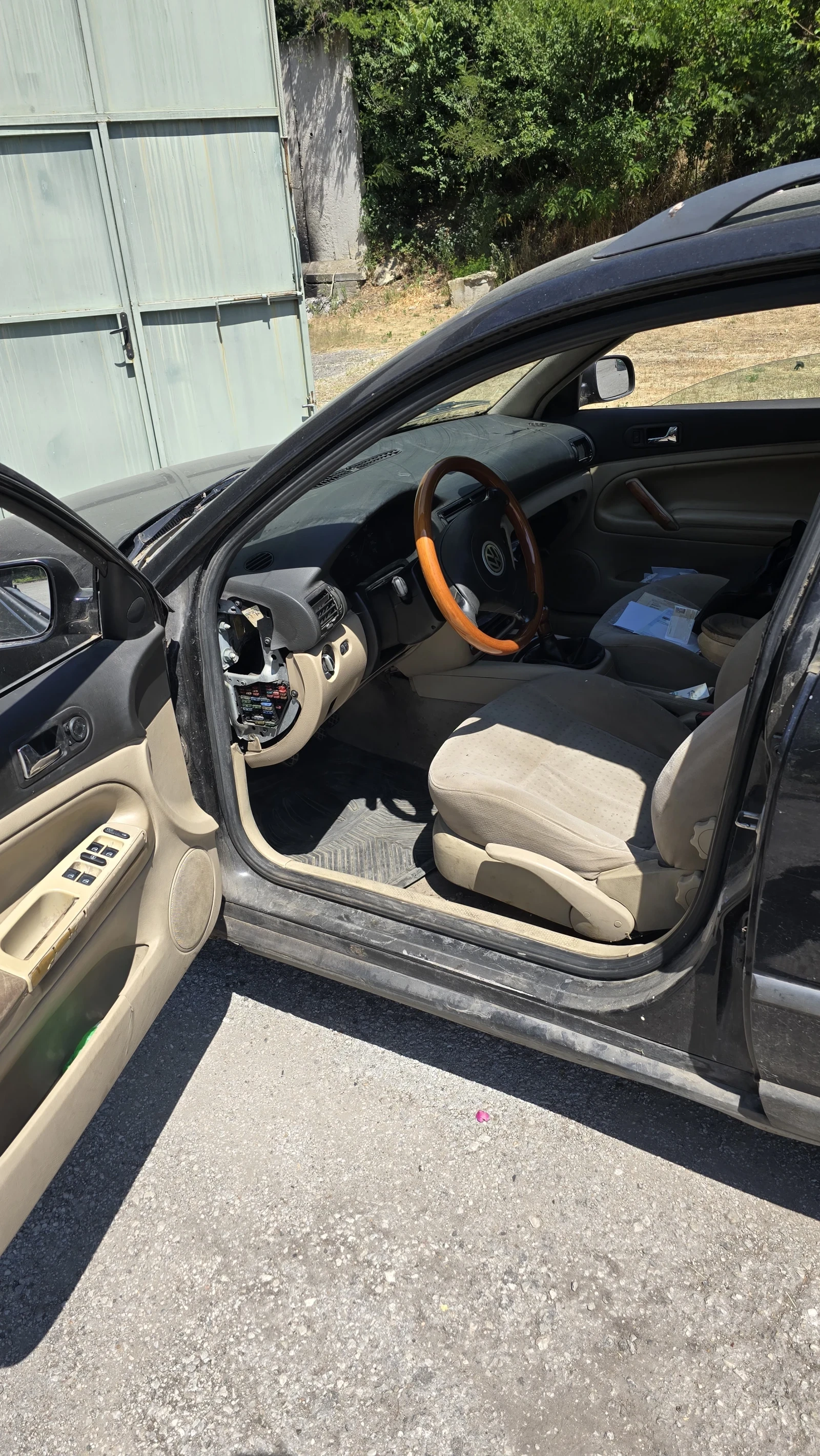 VW Passat, снимка 4 - Автомобили и джипове - 54668700