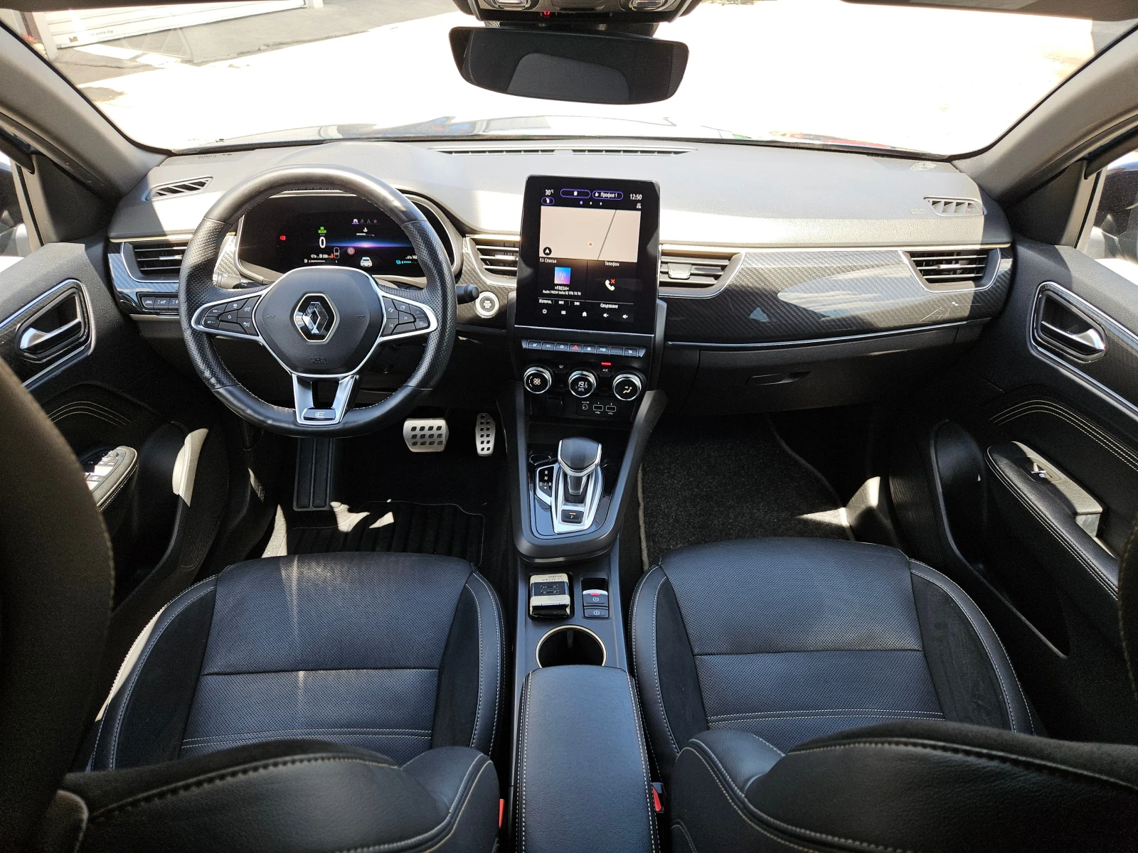 Renault Arkana 1.6E-Tech/full hybrid/145к.с/LED/ПОДГРЕВ/КАМЕРА, снимка 10 - Автомобили и джипове - 54710874