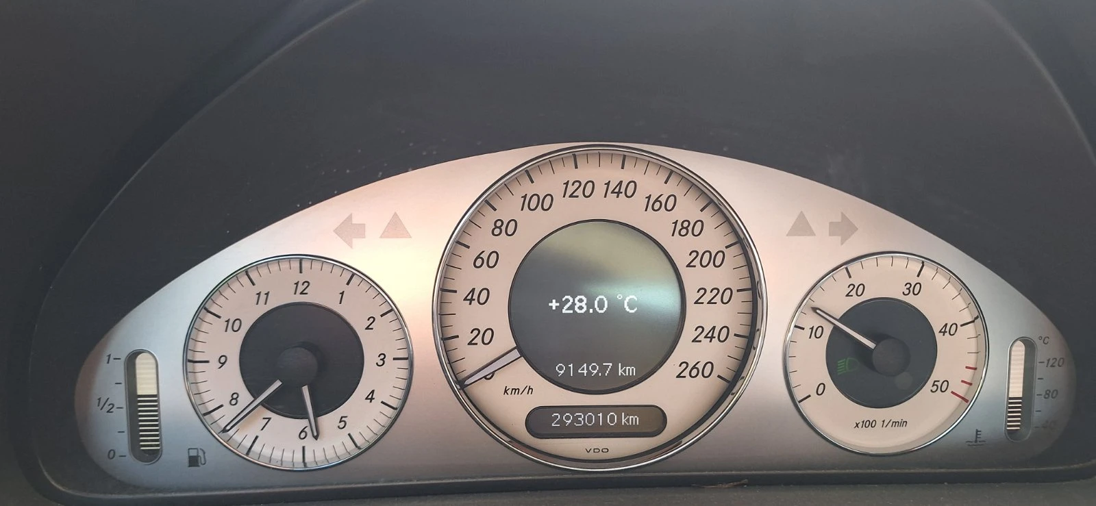 Mercedes-Benz CLK 220 CDI avantgarde , снимка 6 - Автомобили и джипове - 54855702