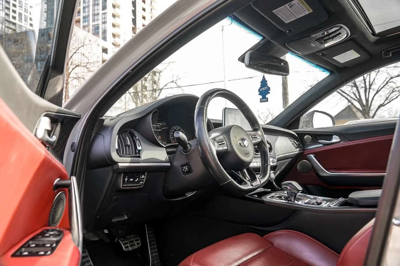 Kia Stinger * GT Limited AWD | HUD | RED INT | SUNROOF | CAM *, снимка 6 - Автомобили и джипове - 54870739