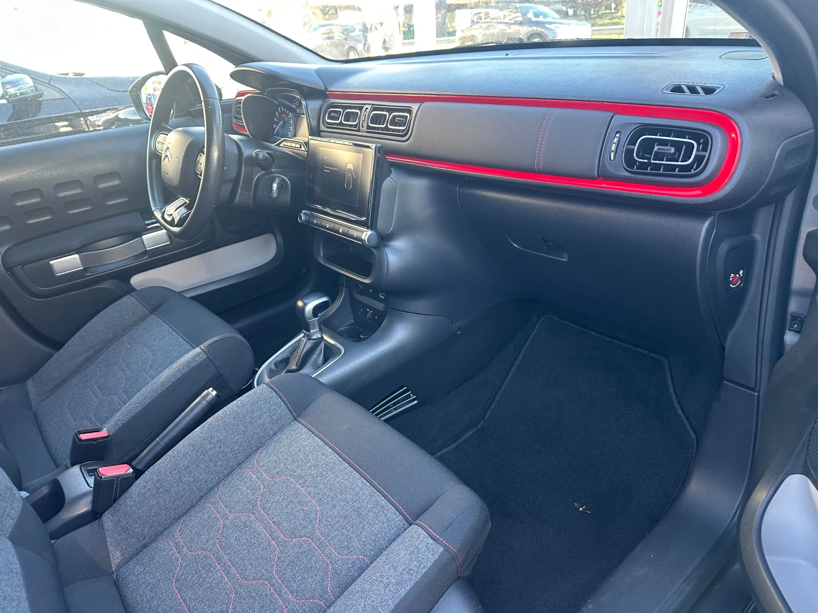 Citroen C3 АВТОМАТИК, снимка 11 - Автомобили и джипове - 54962055