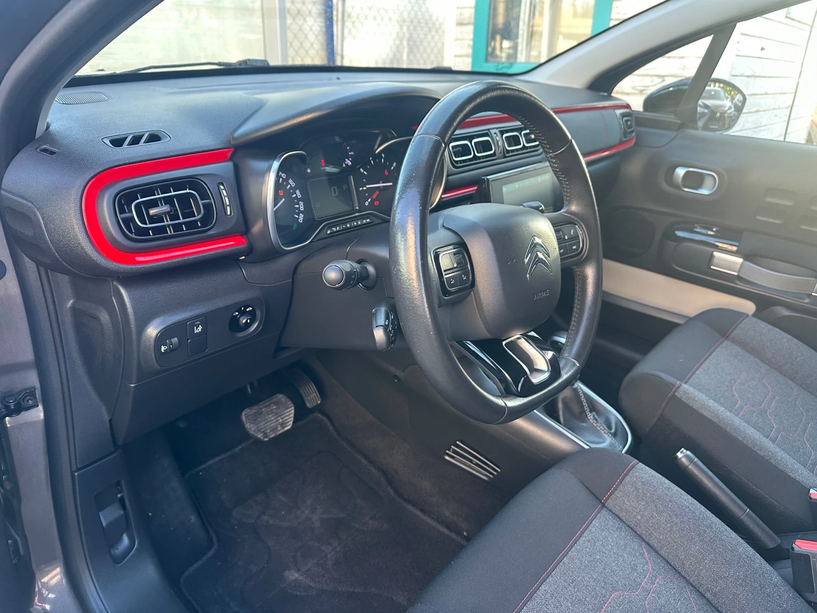 Citroen C3 АВТОМАТИК, снимка 9 - Автомобили и джипове - 54962055