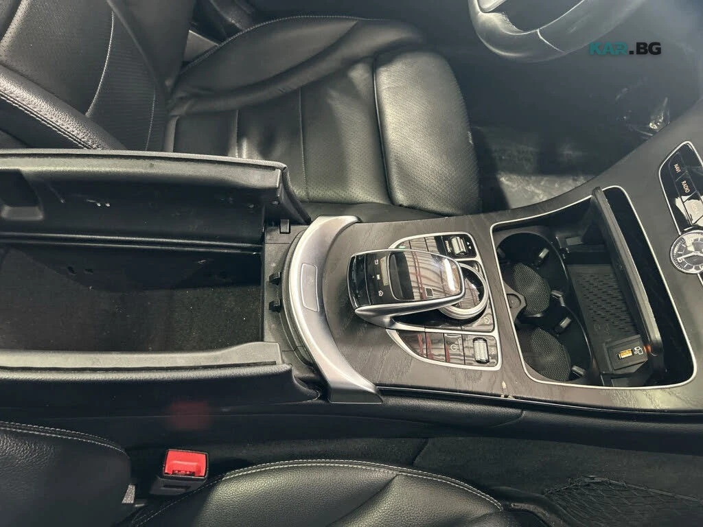 Mercedes-Benz C 300 Пано * АвтоКредит * (ЦЕНА ДО БГ), снимка 15 - Автомобили и джипове - 55010062