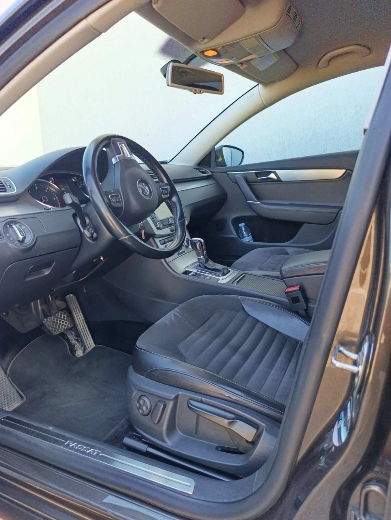 VW Passat, снимка 9 - Автомобили и джипове - 55540573