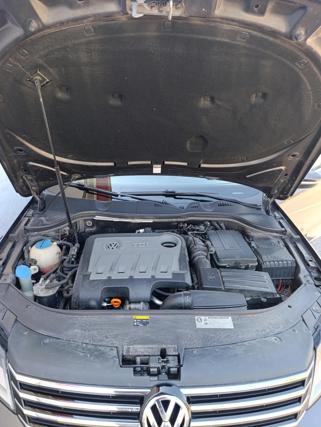 VW Passat, снимка 6 - Автомобили и джипове - 55540573