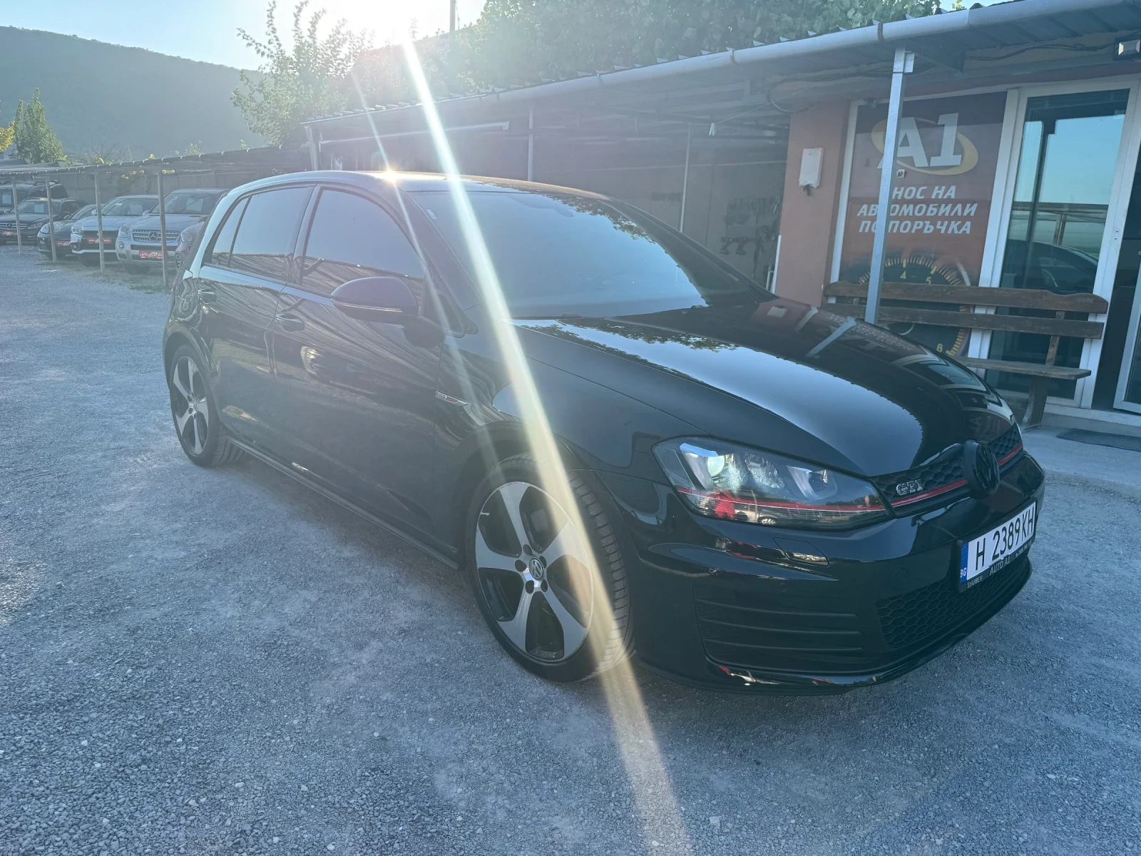 VW Golf 7 2.0 GTI DSG | Mobile.bg � ����������� 3
