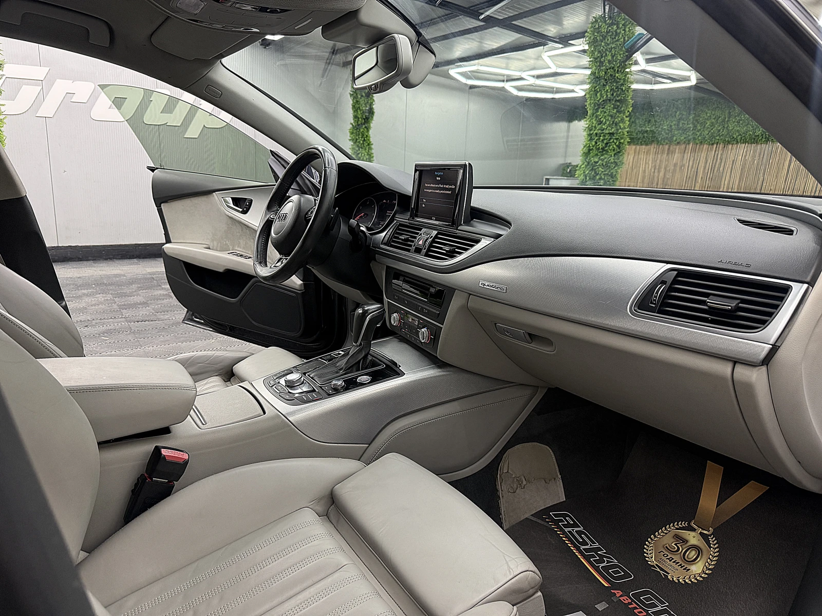 Audi A7 S-line/Facelift/360-kamera/Keyless/СОБСТВЕН ЛИЗИНГ, снимка 9 - Автомобили и джипове - 55815068