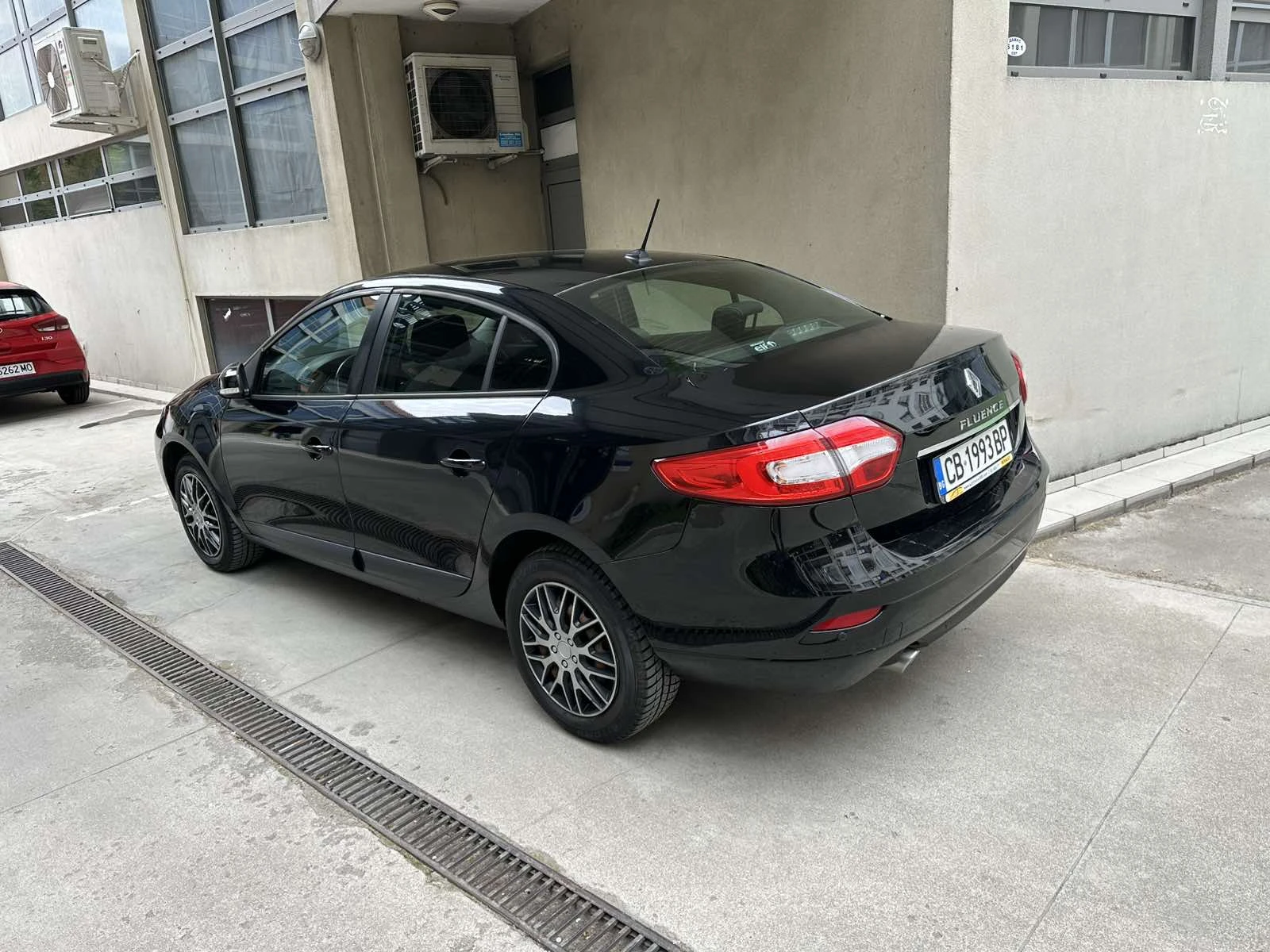 Renault Fluence 1.5 DCI , снимка 9 - Автомобили и джипове - 56020920