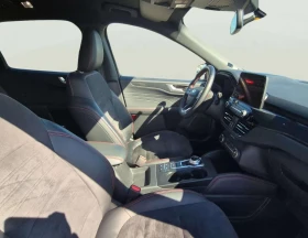 Ford Kuga ST Line 4X4, снимка 10