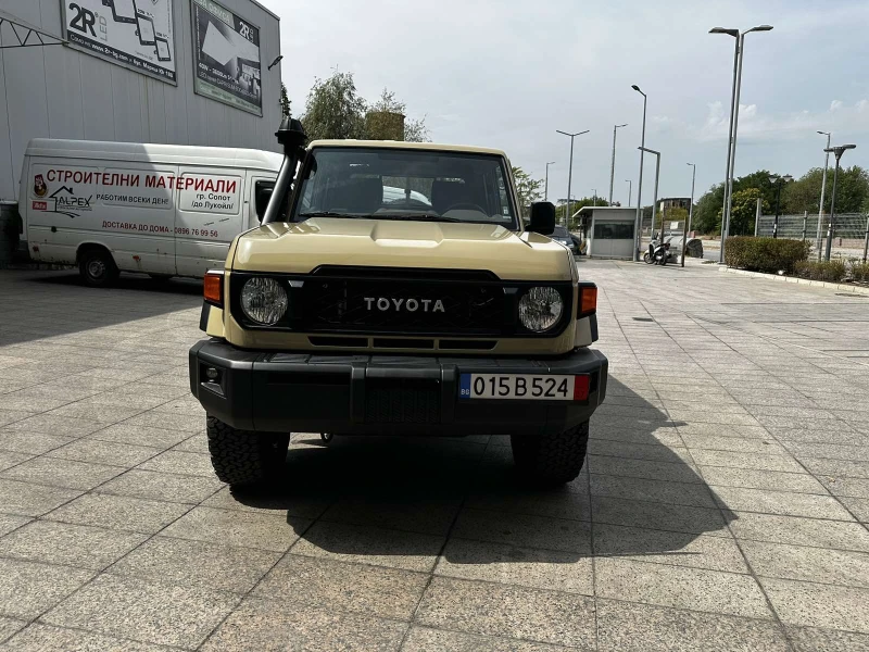 Toyota Land cruiser GRJ79DC Automatic, снимка 9 - Автомобили и джипове - 47289801