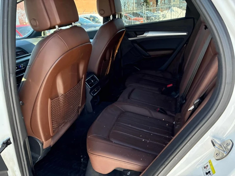 Audi Q5 * КЛИП НА МОТОРА * ГЛАВНО ПРЕДСТАВИТЕЛСТВО НА AUDI, снимка 12 - Автомобили и джипове - 53338033