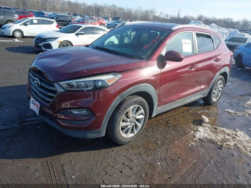 Hyundai Tucson 2l Se, снимка 2 - Автомобили и джипове - 53465205