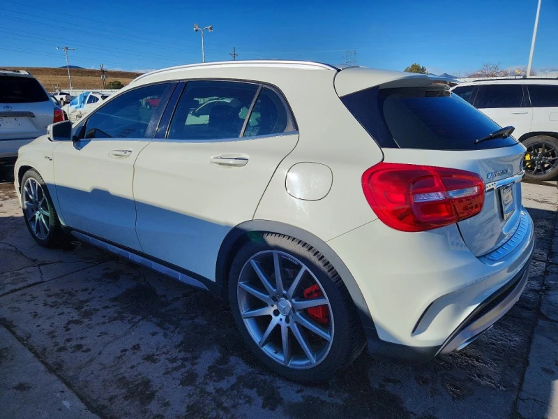 Mercedes-Benz GLA 45 AMG 2.0l, снимка 2 - Автомобили и джипове - 53589137