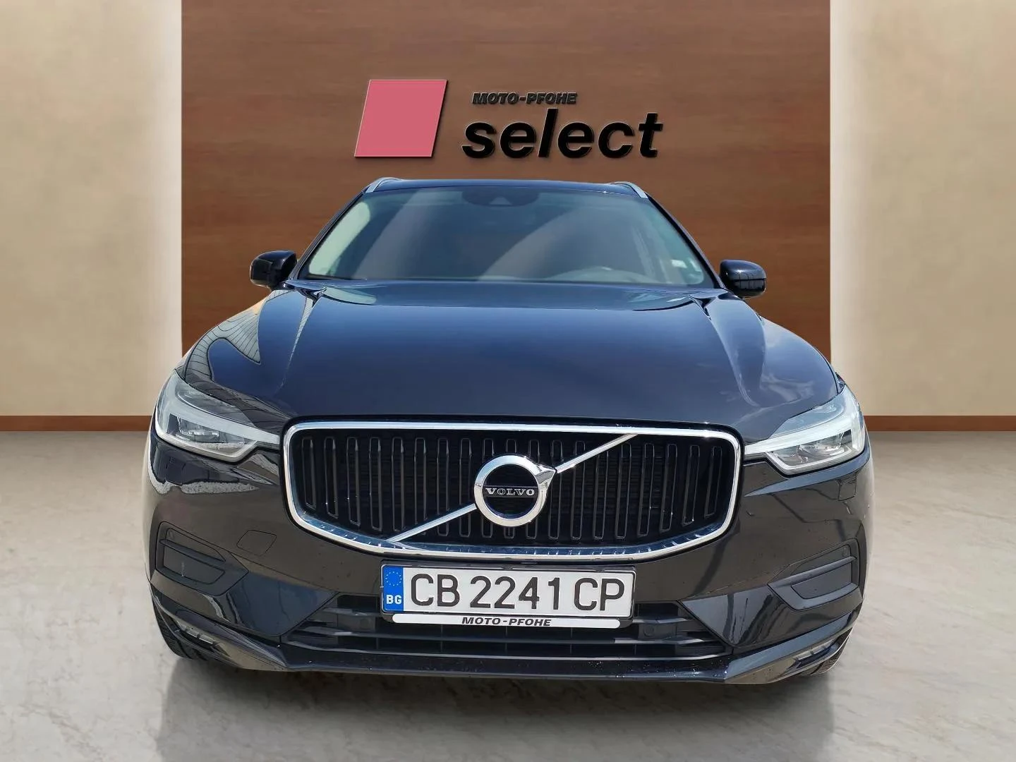 Volvo XC60 2.0 D4 - изображение 2