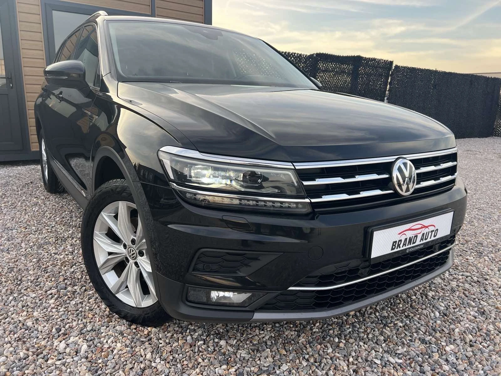 VW Tiguan ALLSPACE 2.0 TDI * HIGHLINE * DSG - изображение 3