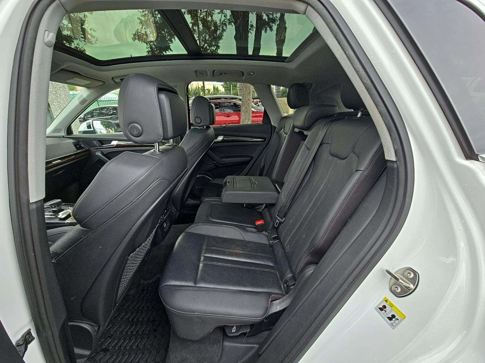 Audi Q5 Premium * CARFAX* ����� �� �����������*  | Mobile.bg � ����������� 7