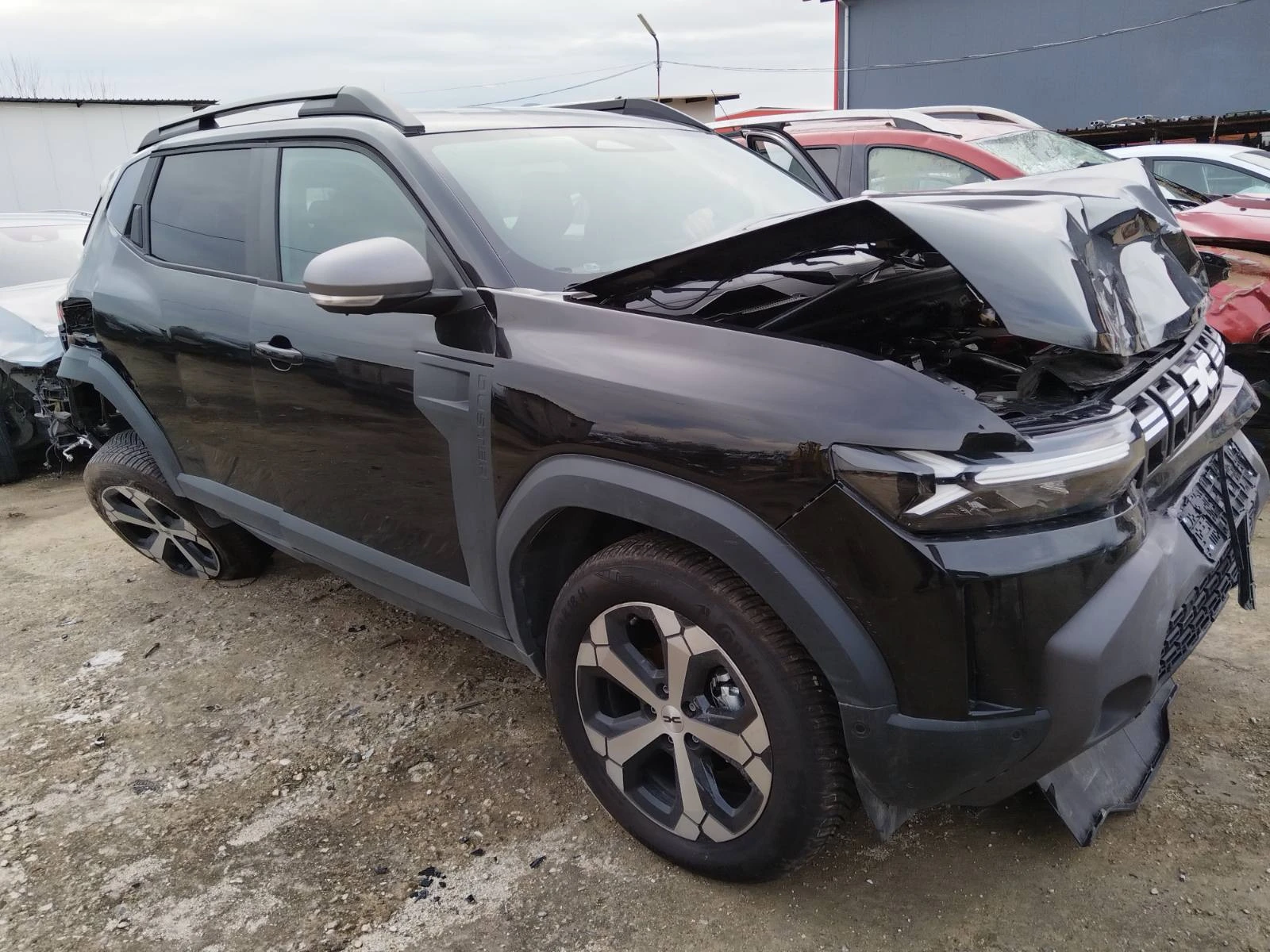 Dacia Duster 1.2 tce Mild hybrid - изображение 2