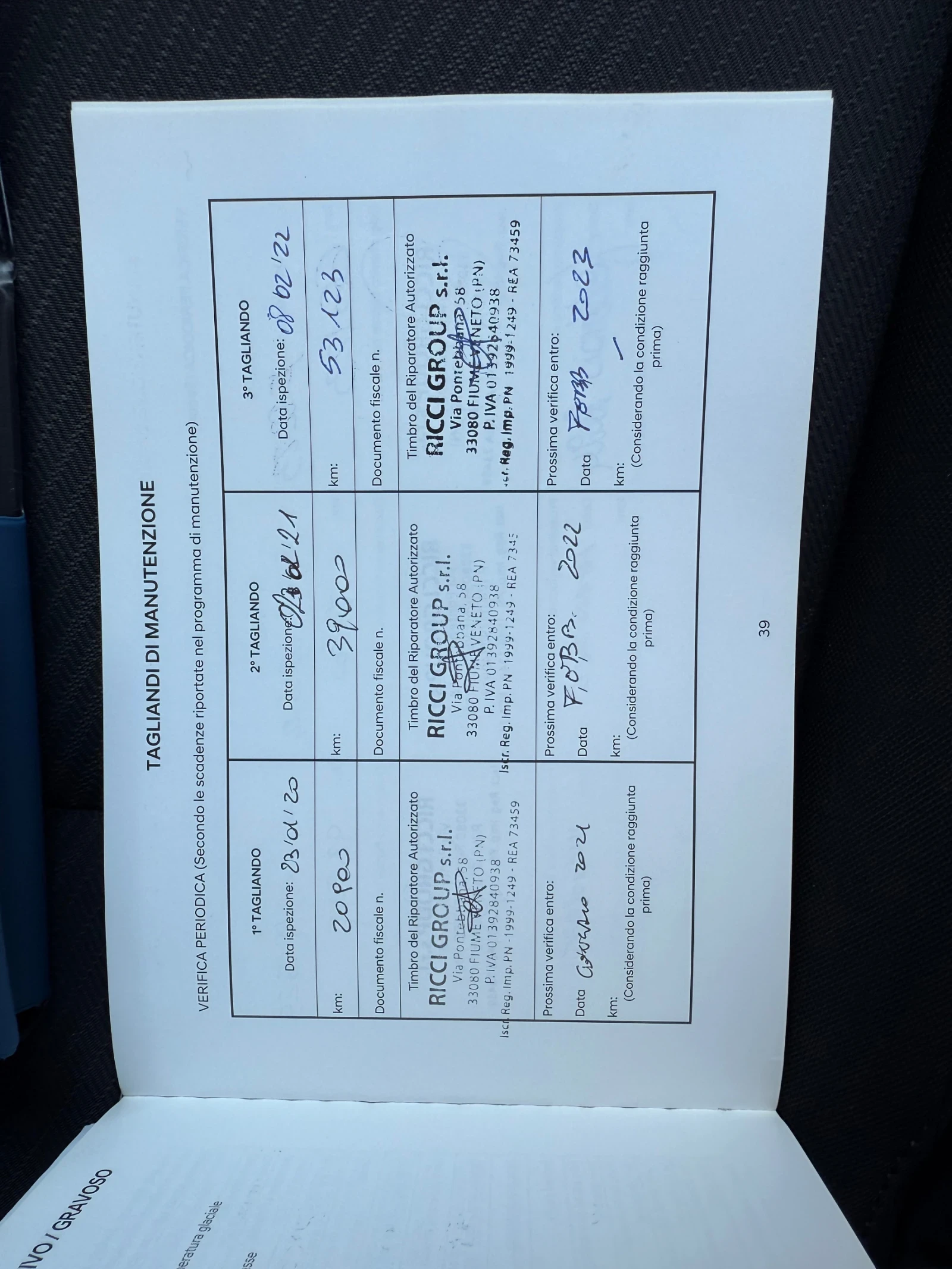 Hyundai Tucson 1.6 CRDI, снимка 12 - Автомобили и джипове - 53817881