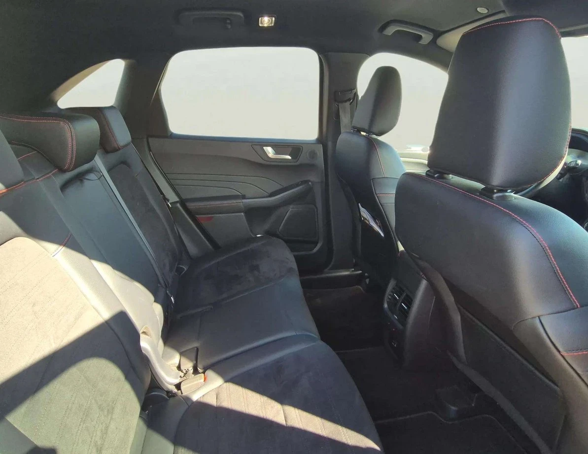 Ford Kuga ST Line 4X4, снимка 11 - Автомобили и джипове - 53862596