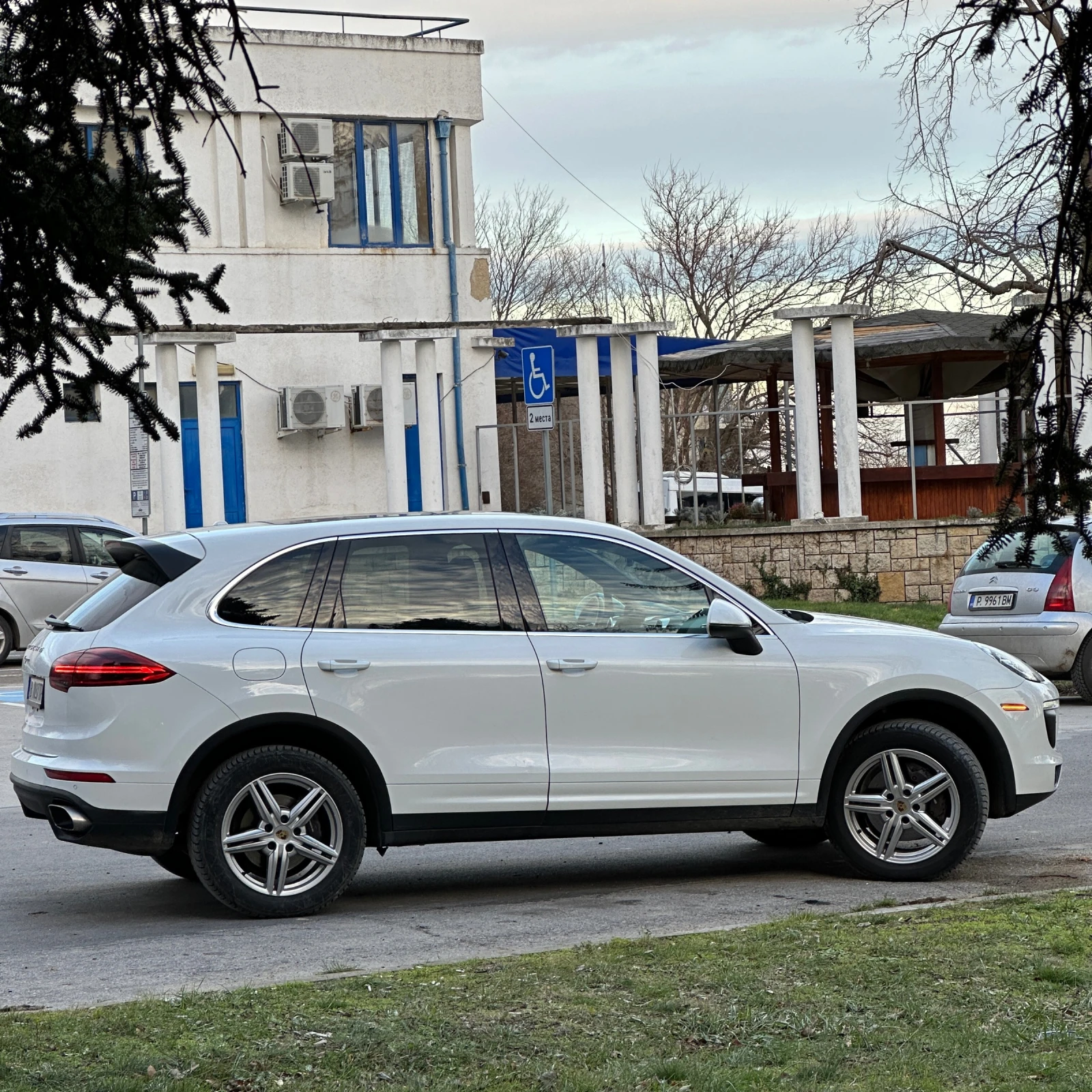 Porsche Cayenne, снимка 6 - Автомобили и джипове - 54985438