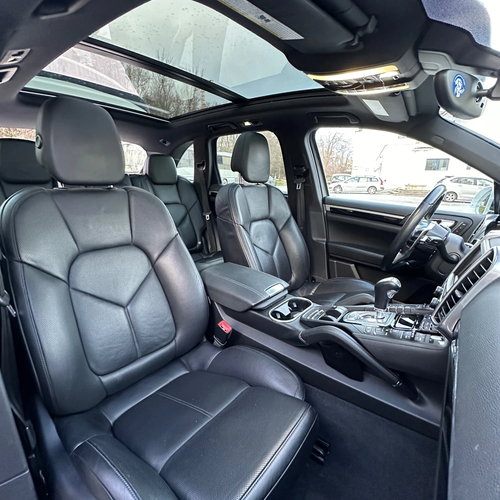 Porsche Cayenne, снимка 9 - Автомобили и джипове - 54985438