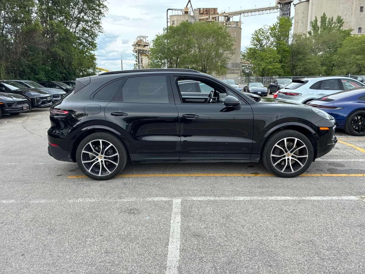 Porsche Cayenne 360/DIS/HUD/MATRIX/BOSE/АВТОКРЕДИТ , снимка 3 - Автомобили и джипове - 55054285