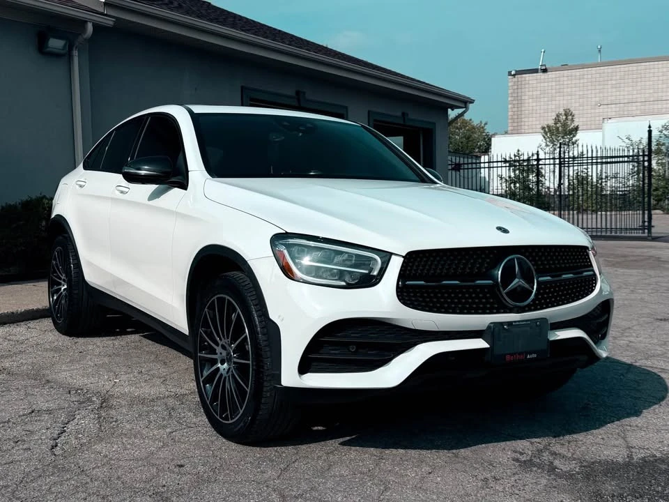 Mercedes-Benz GLC 300 * COUPE * BURMESTER * ДИСТРОНИК * 360 CAMERA, снимка 2 - Автомобили и джипове - 55787617