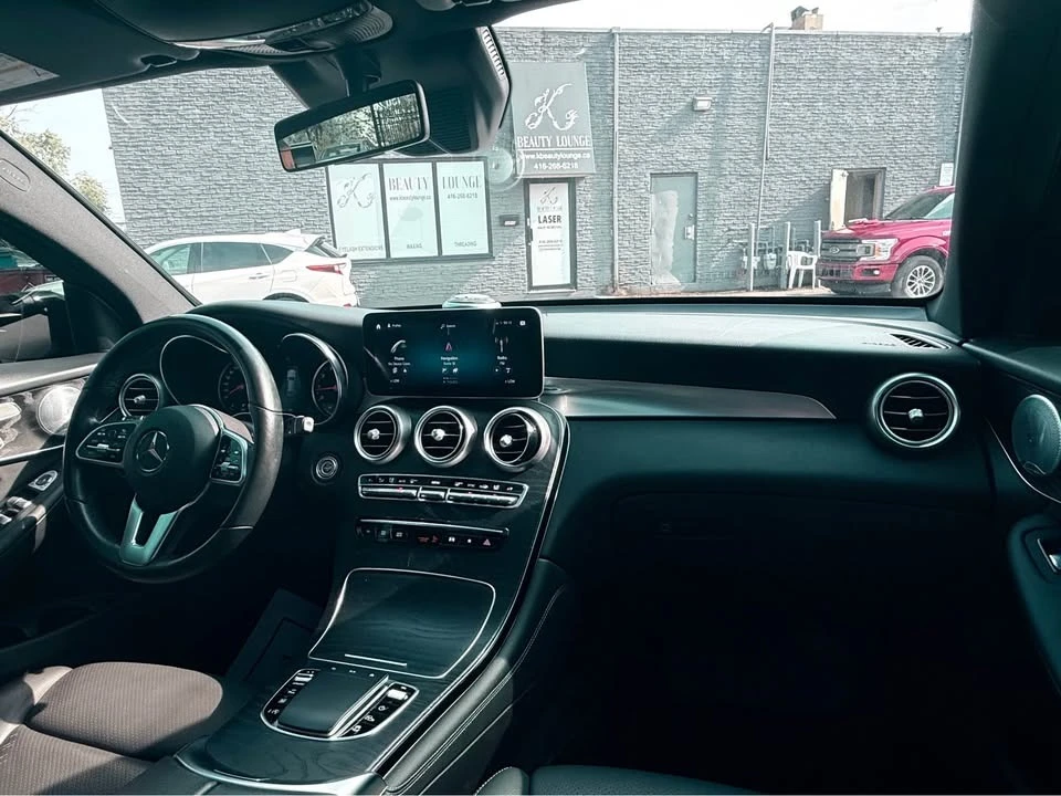 Mercedes-Benz GLC 300 * COUPE * BURMESTER * ДИСТРОНИК * 360 CAMERA, снимка 9 - Автомобили и джипове - 55787617
