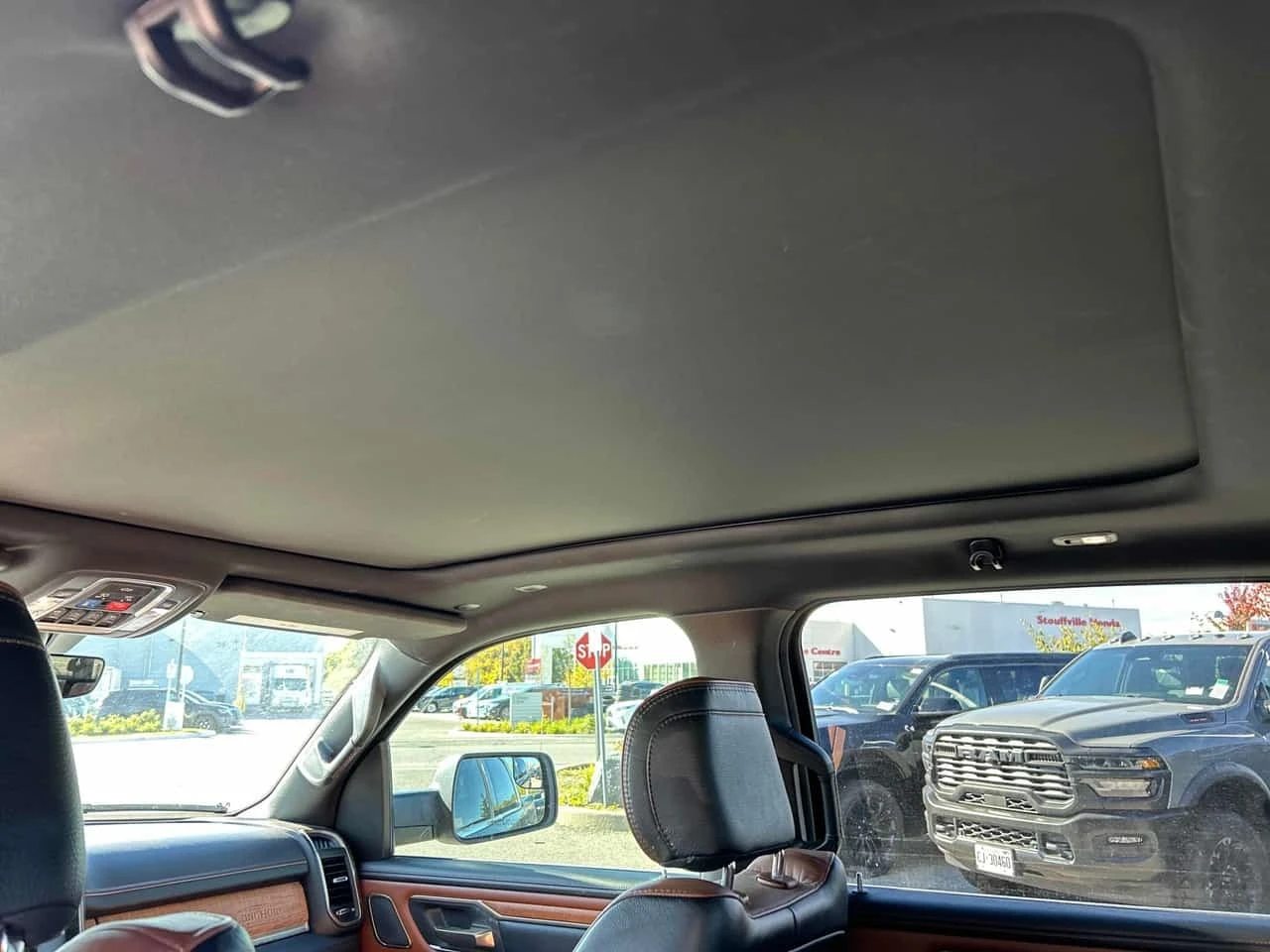 Dodge RAM 1500 * Laramie Longhorn * CARFAX * ����� �� ����������� | Mobile.bg � ����������� 11