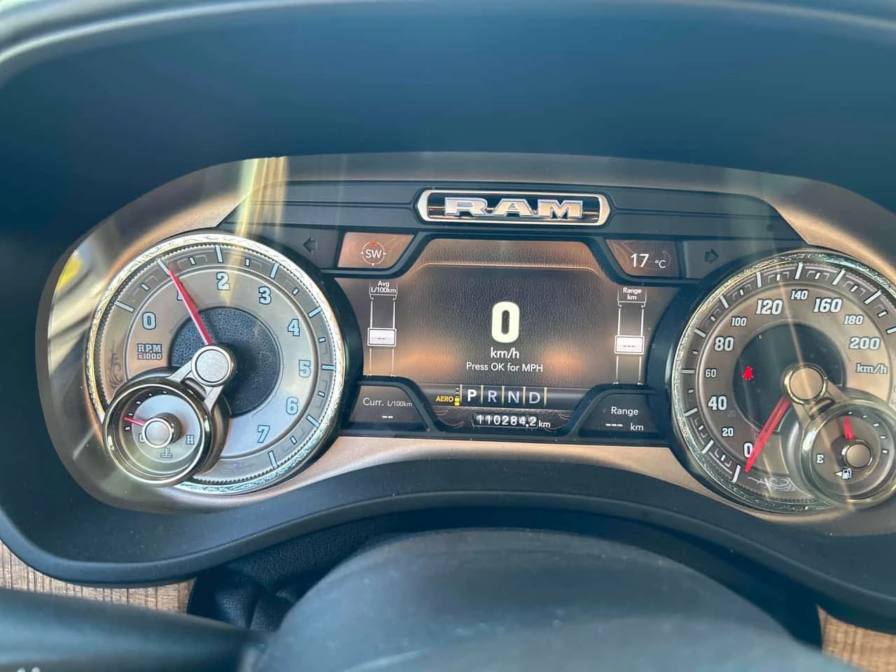 Dodge RAM 1500 * Laramie Longhorn * CARFAX * ����� �� ����������� | Mobile.bg � ����������� 8