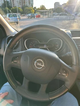 Opel Vivaro, снимка 11