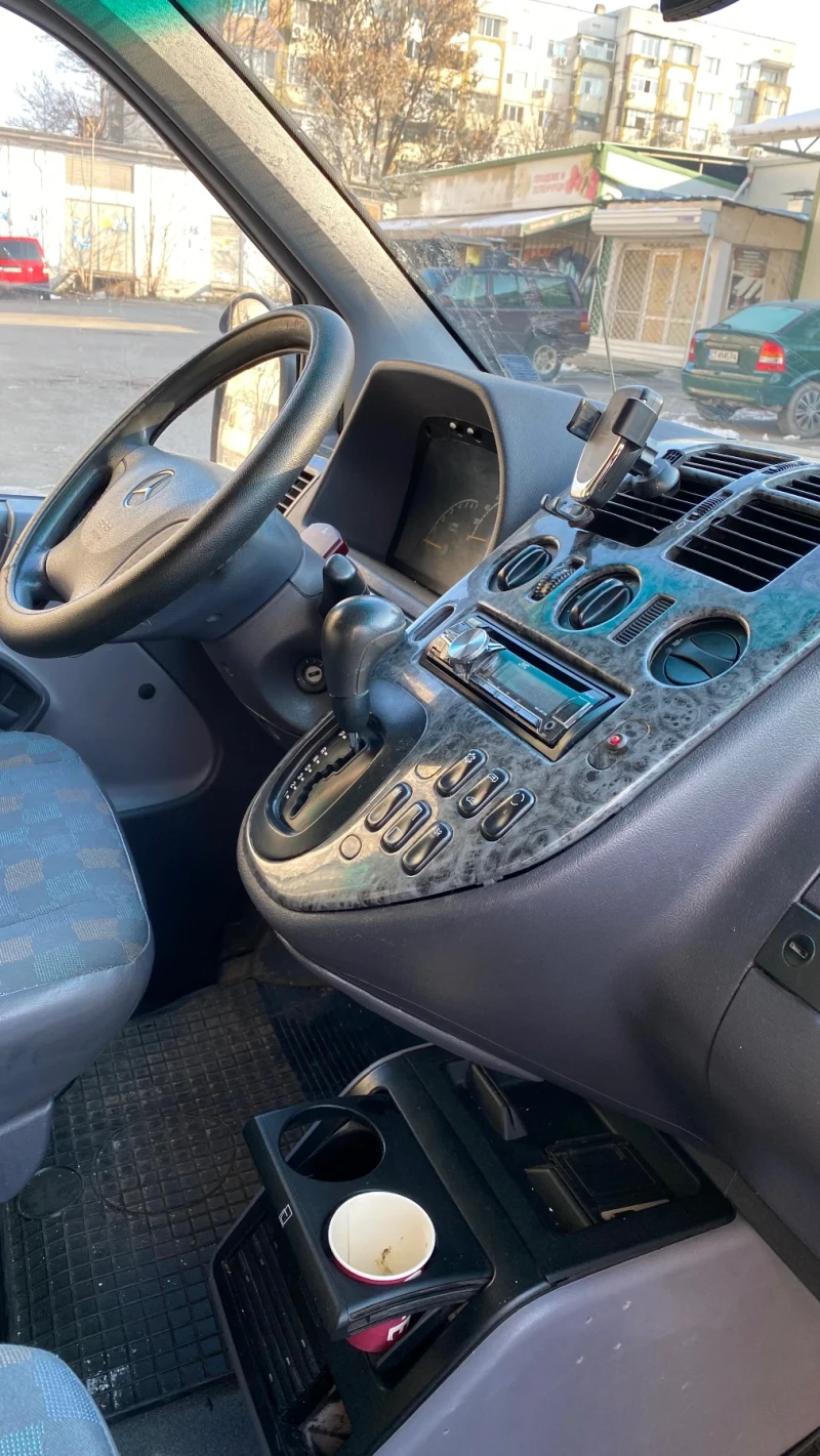 Mercedes-Benz Vito 112 cdi, снимка 6 - Бусове и автобуси - 49206689