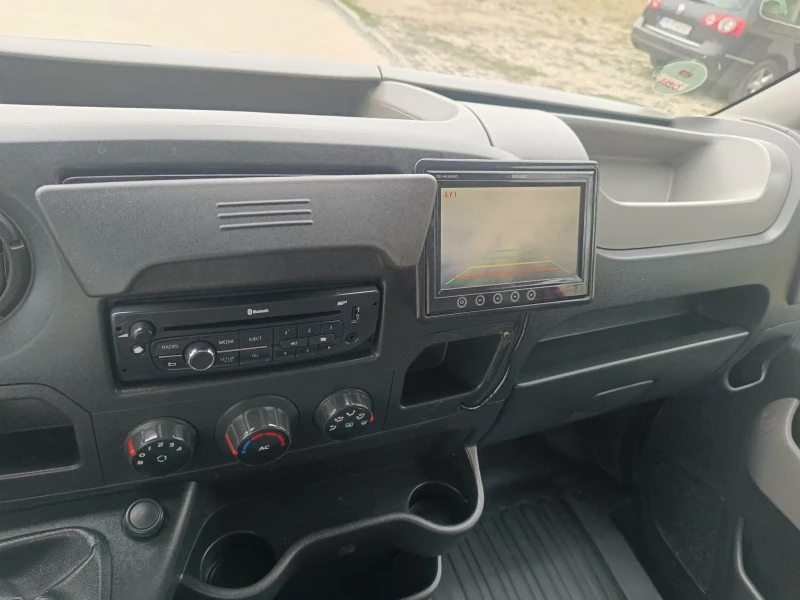 Renault Master 2.3 ХЛАДИЛЕН от - до + ТОК, снимка 10 - Бусове и автобуси - 51838551