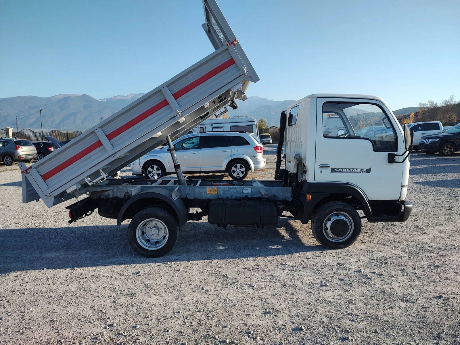 Nissan Kabstar  - изображение 7