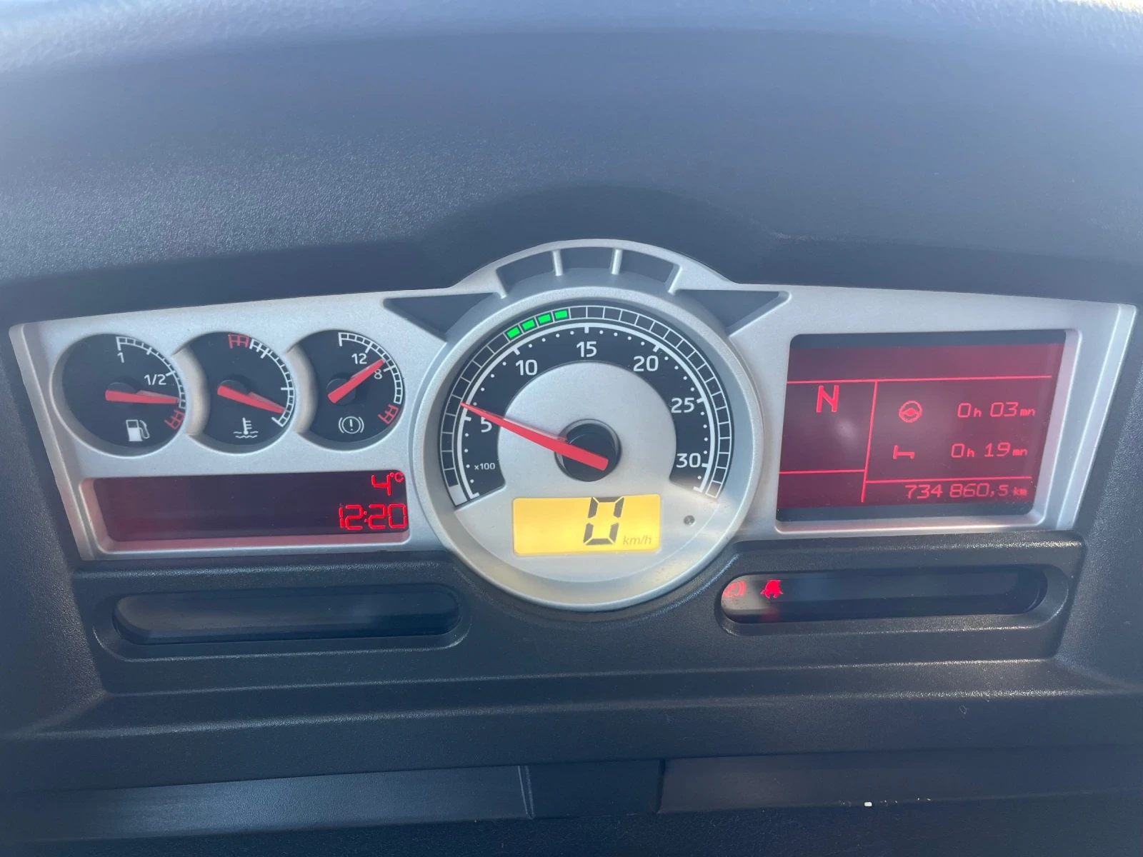 Renault Magnum 13.460 - изображение 8