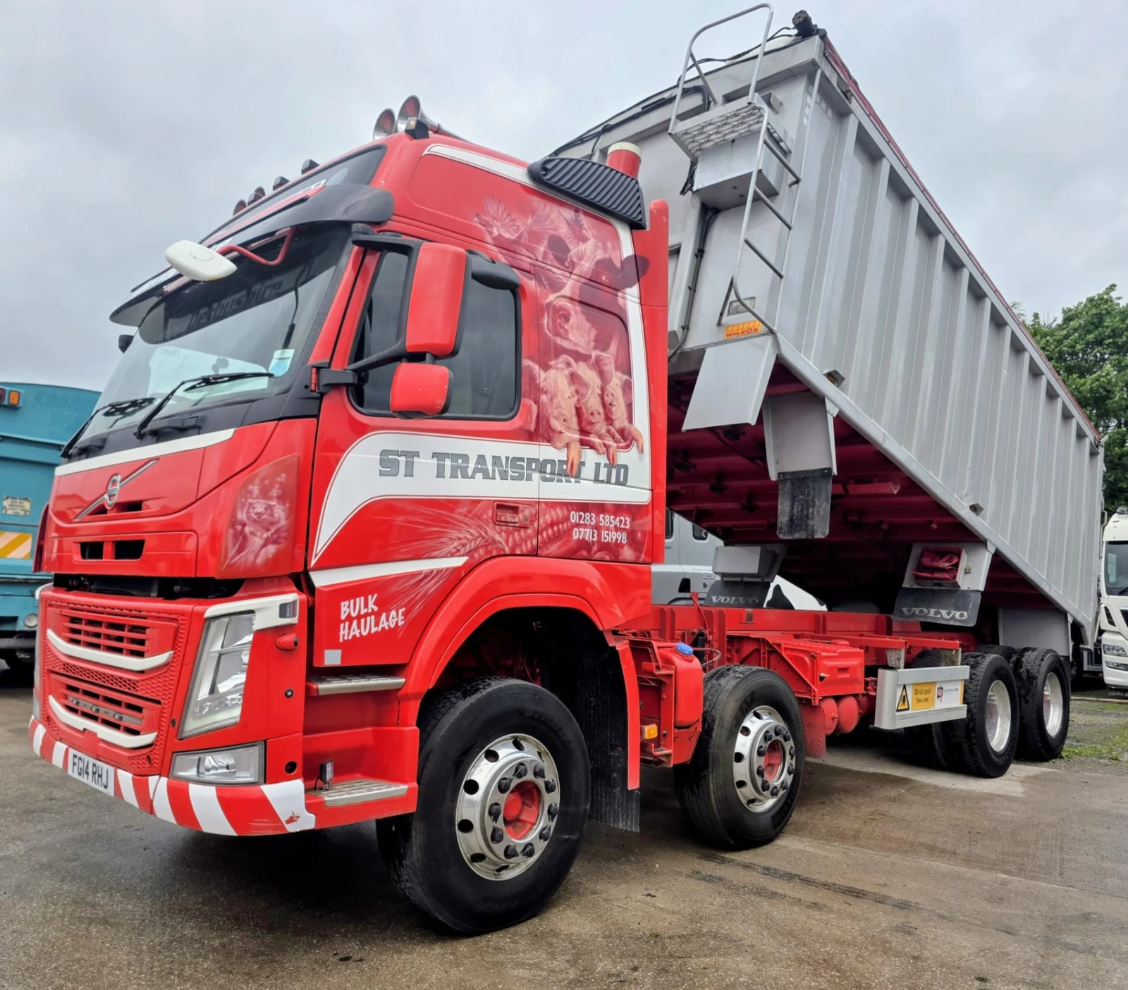 Volvo Fm 8x4  ЗЪРНОВОЗ 