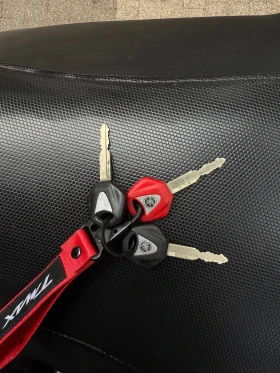 Yamaha T-max 500i, снимка 11 - Мотоциклети и мототехника - 53643144