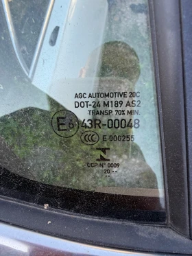 Opel Corsa F 2019-2025г  задно дясно стъкло 9830399580, снимка 2