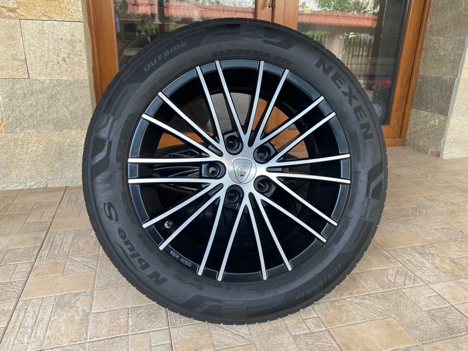 Гуми с джанти Continental 205/55R16, снимка 7 - Гуми и джанти - 55204741