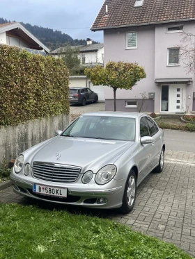 Mercedes-Benz E 320 3.2, снимка 2