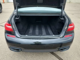 BMW 750 M-Sport * xDrive * CARFAX * , снимка 13