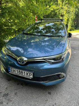 Toyota Auris Комби, снимка 1